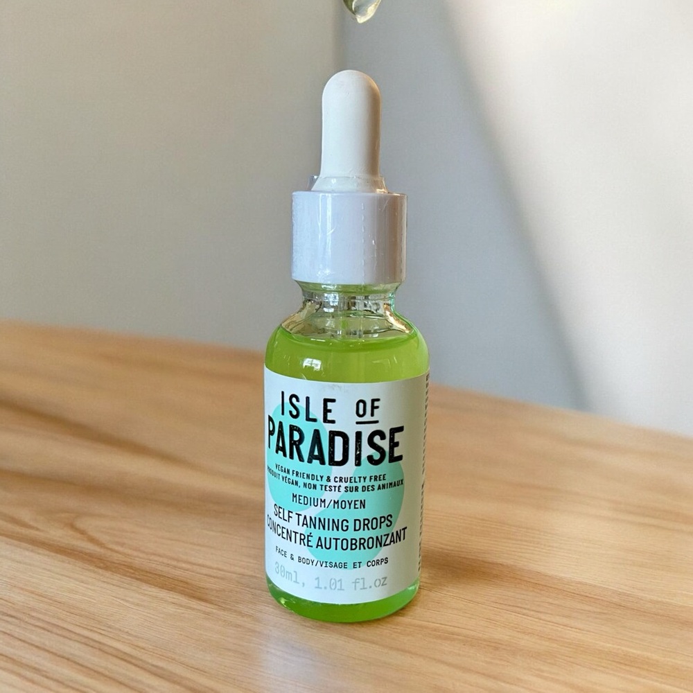 💎 Isle of Paradise Medium Self Tanning Natural Glow Face Drops New